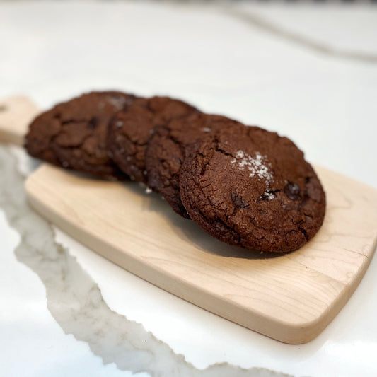 Double chocolate & Sea salt cookie